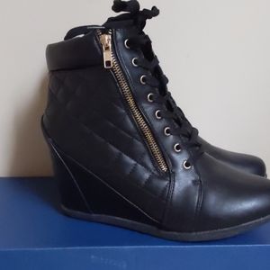 Black wedge sneakers heels